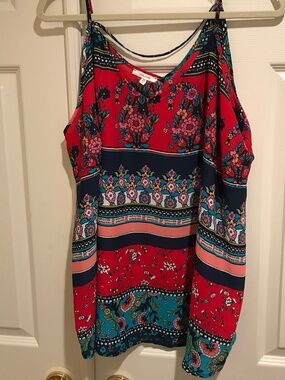 Red navy floral tank top